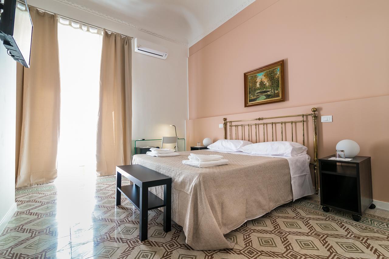 Liberty Suites ปาแลร์โม ภายนอก รูปภาพ