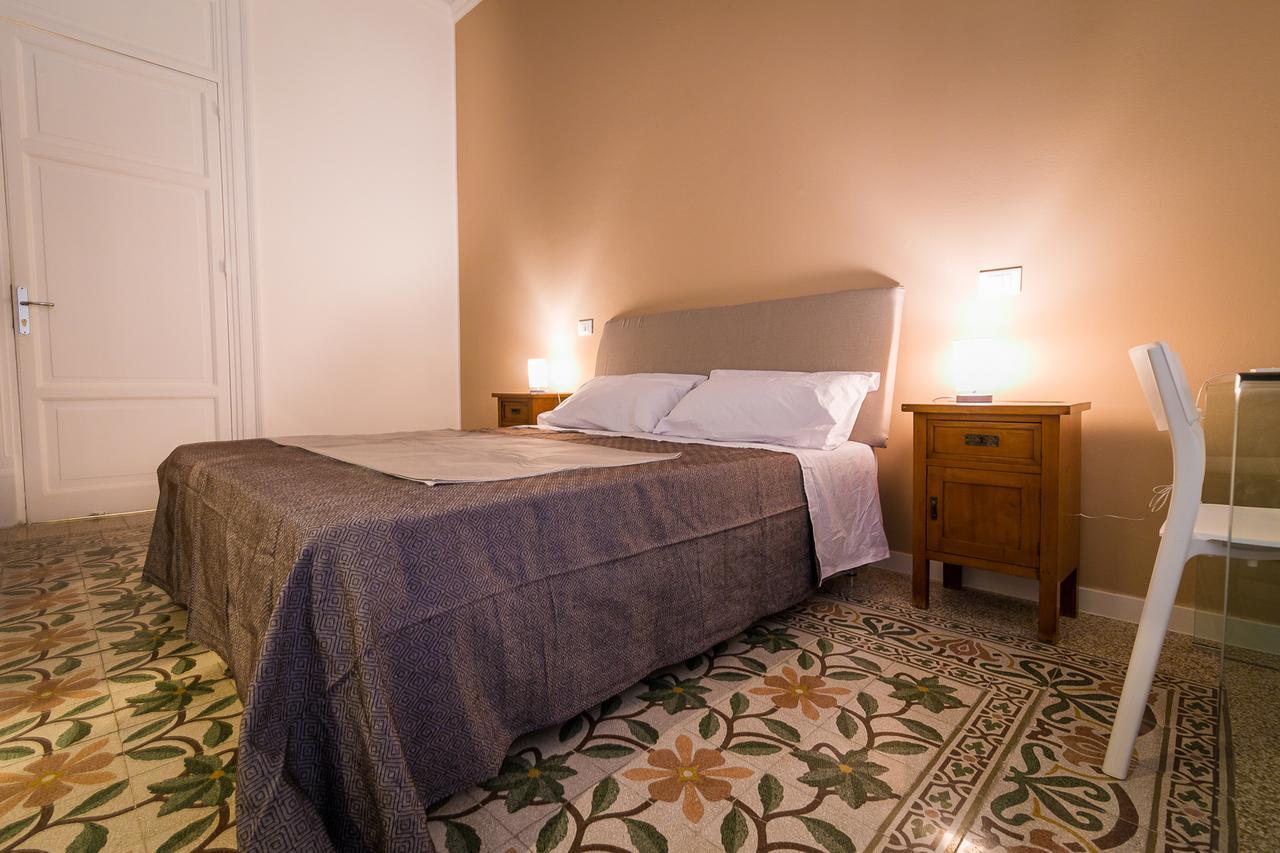 Liberty Suites ปาแลร์โม ภายนอก รูปภาพ