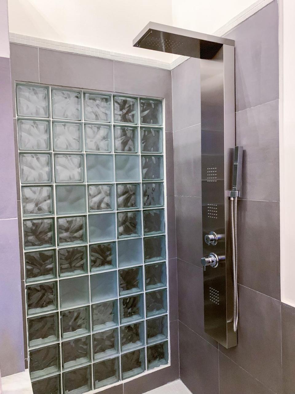 Liberty Suites ปาแลร์โม ภายนอก รูปภาพ